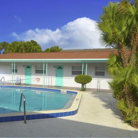 Sun Island Motel St. Pete Beach Extérieur photo
