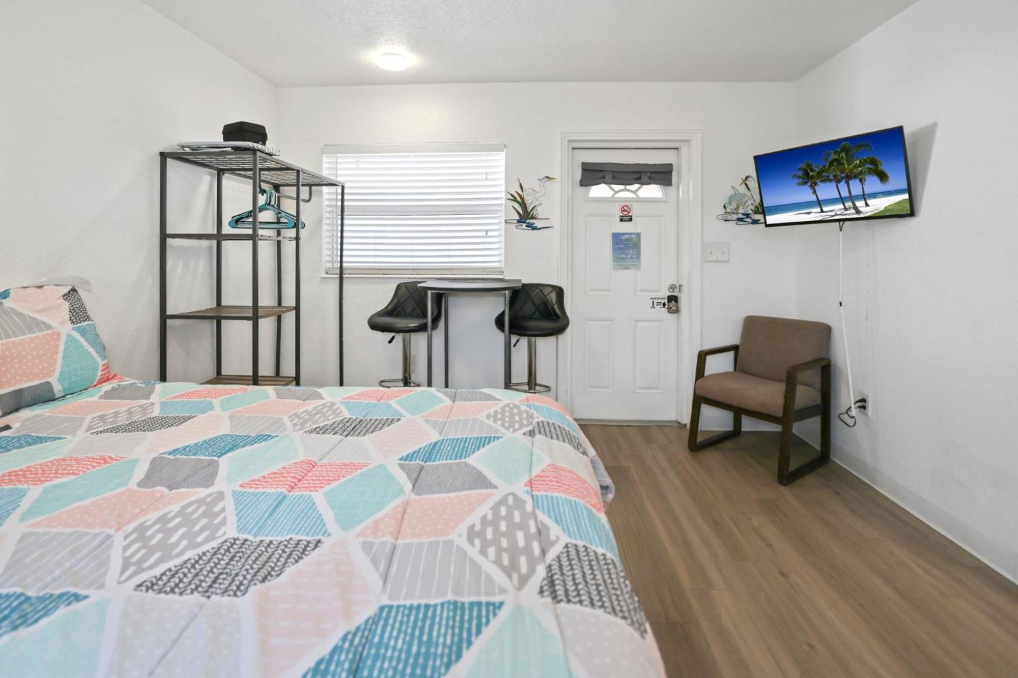 Sun Island Motel St. Pete Beach Extérieur photo
