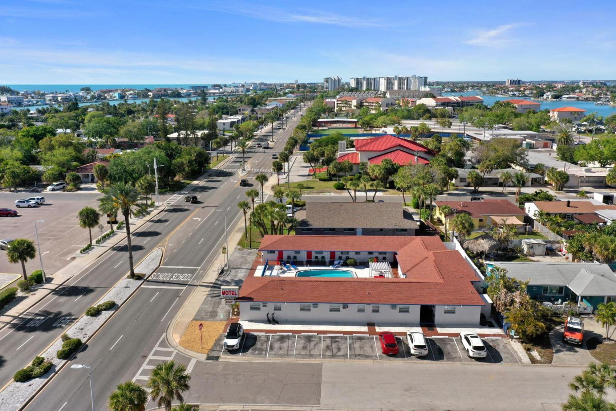 Sun Island Motel St. Pete Beach Extérieur photo